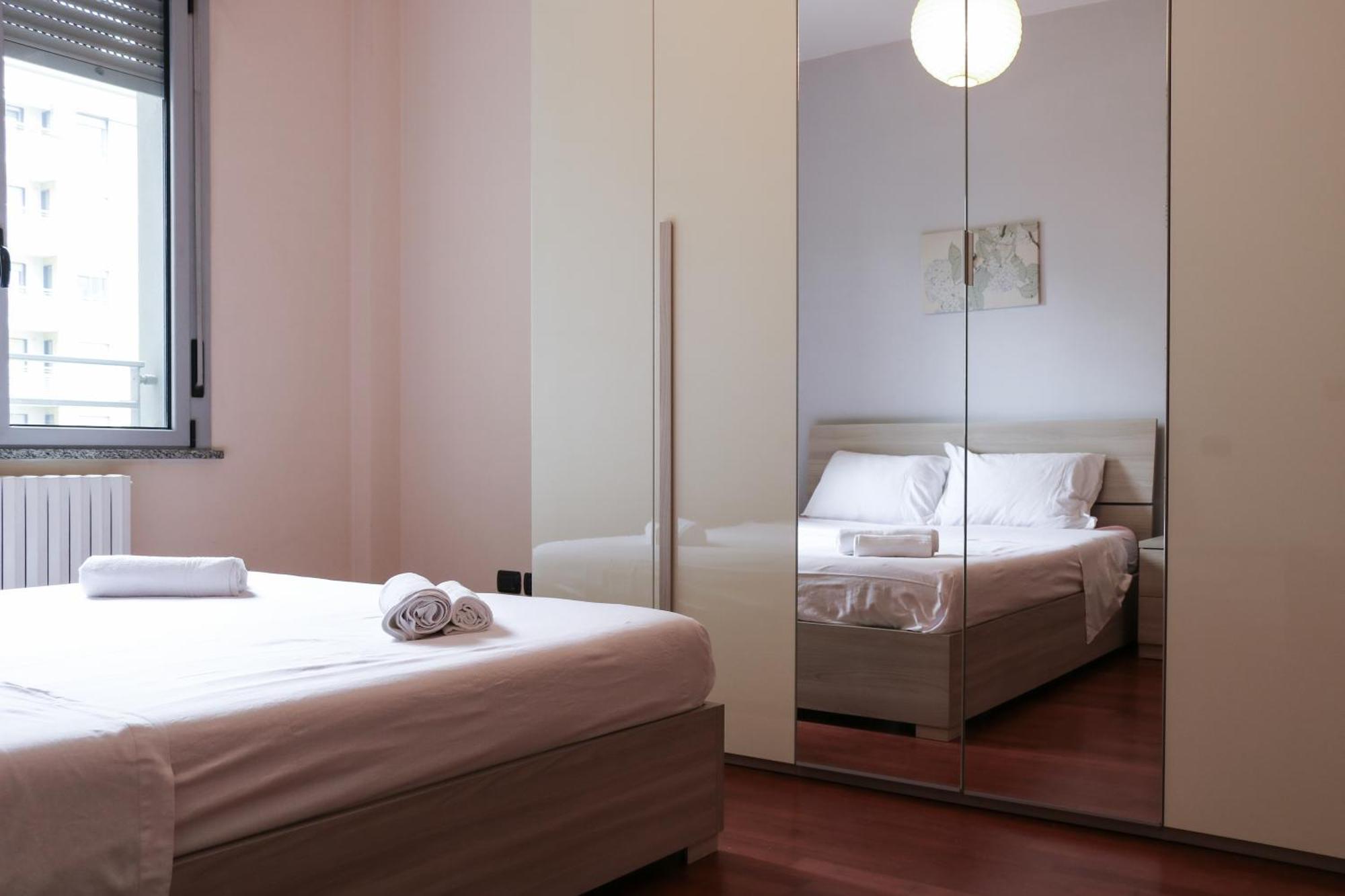 Urban Balcony Hideaway - 3 People Daire Milano Dış mekan fotoğraf